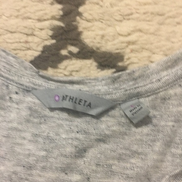 Athletes side knot tank - Picture 2 of 4